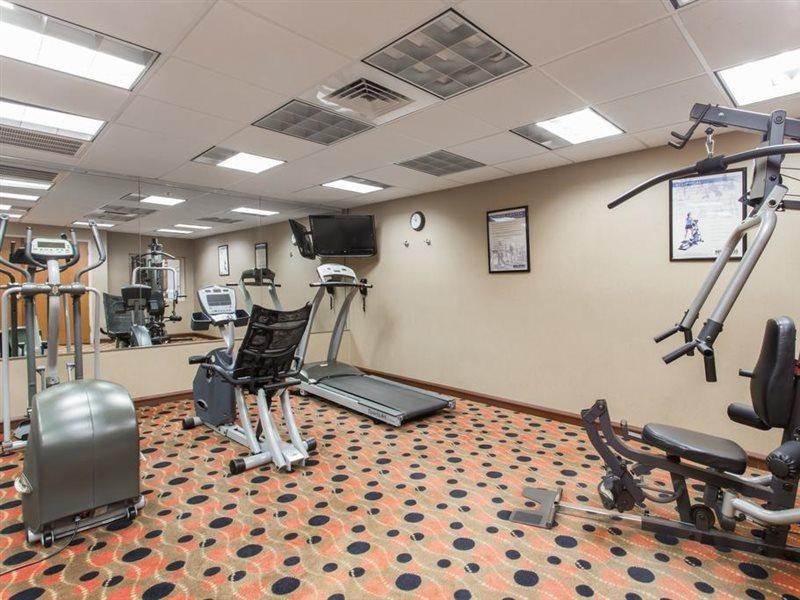 Days Inn & Suites By Wyndham Fort Pierce I-95 Dış mekan fotoğraf