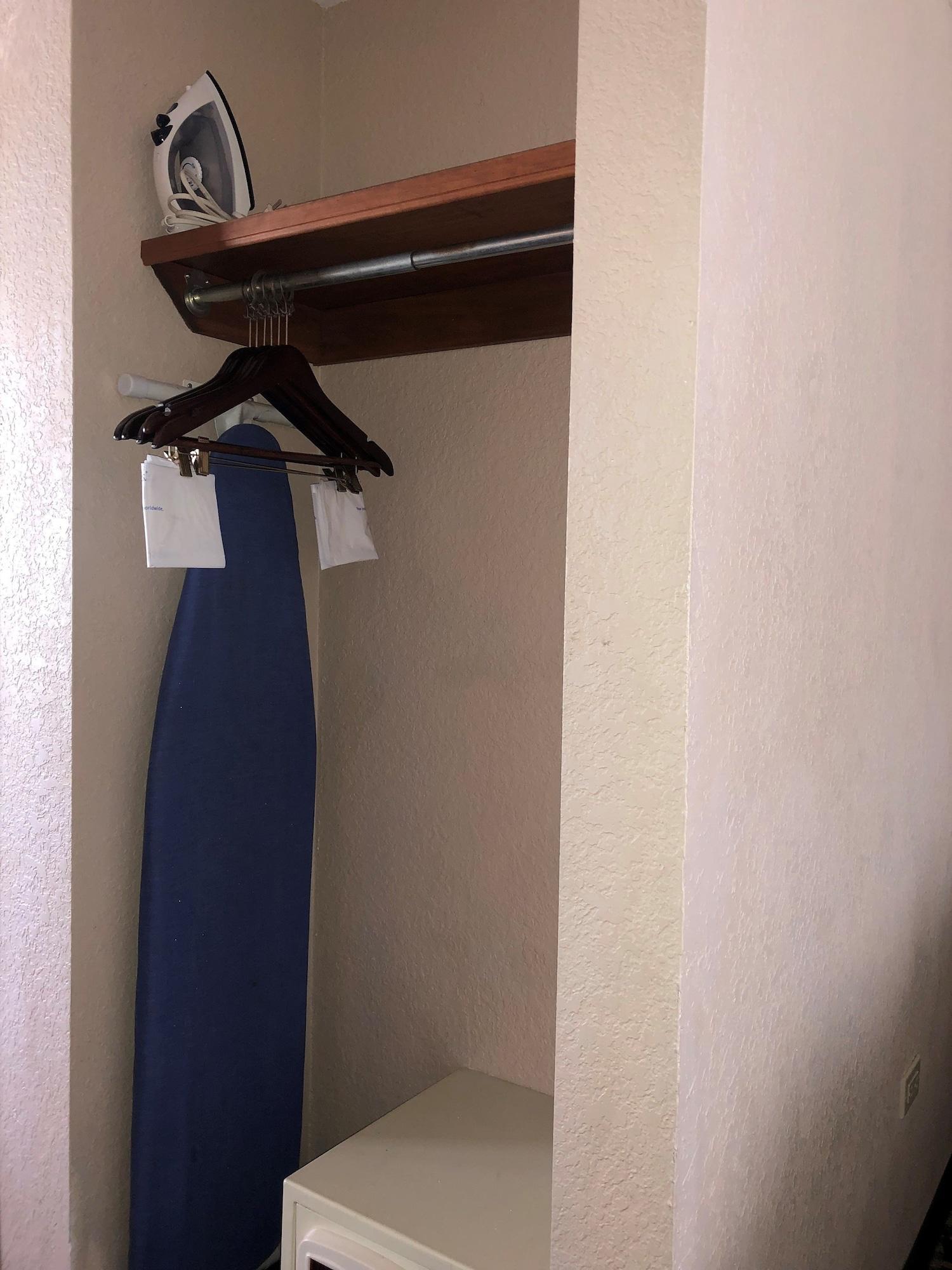 Days Inn & Suites By Wyndham Fort Pierce I-95 Dış mekan fotoğraf