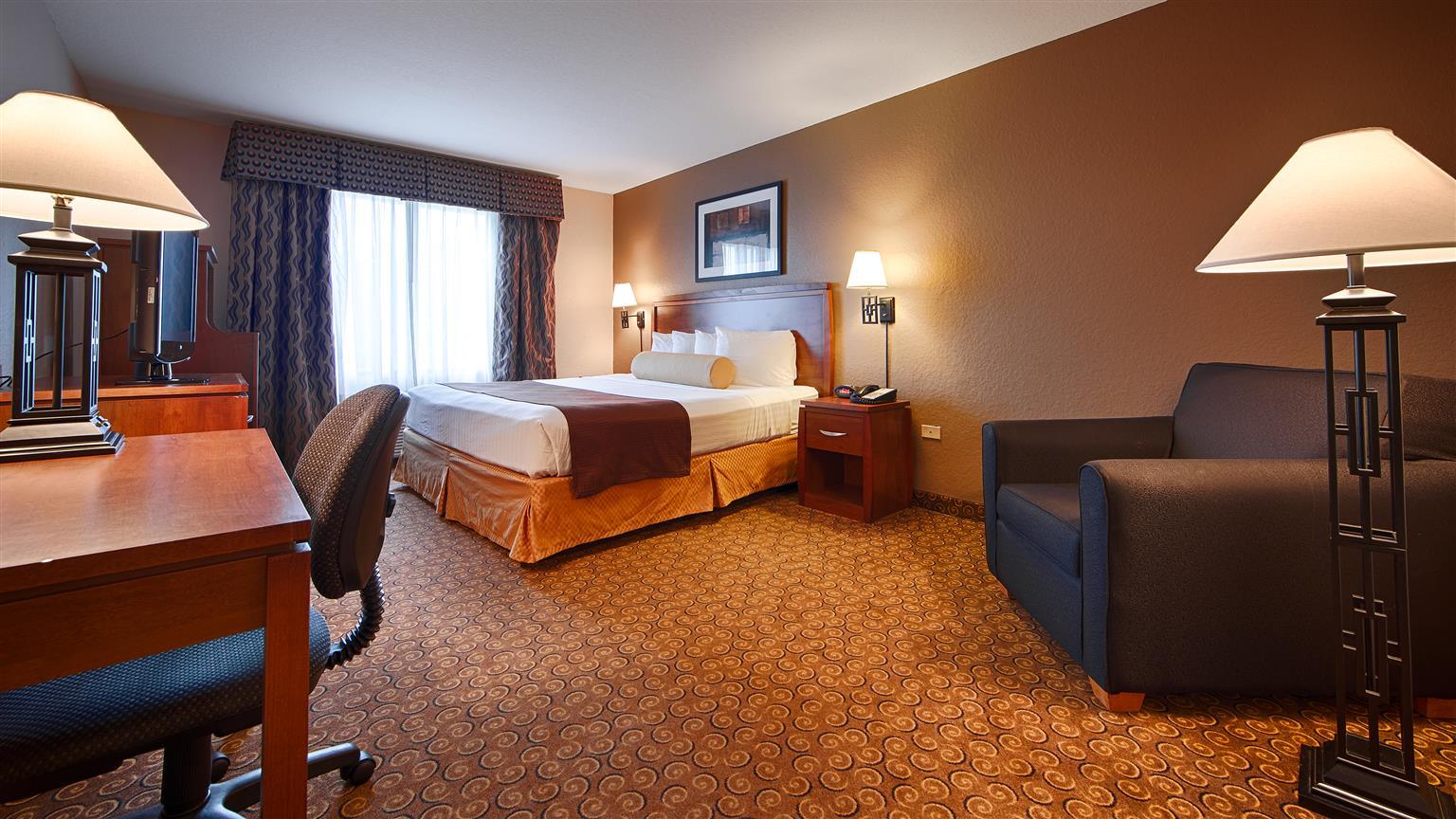 Days Inn & Suites By Wyndham Fort Pierce I-95 Dış mekan fotoğraf