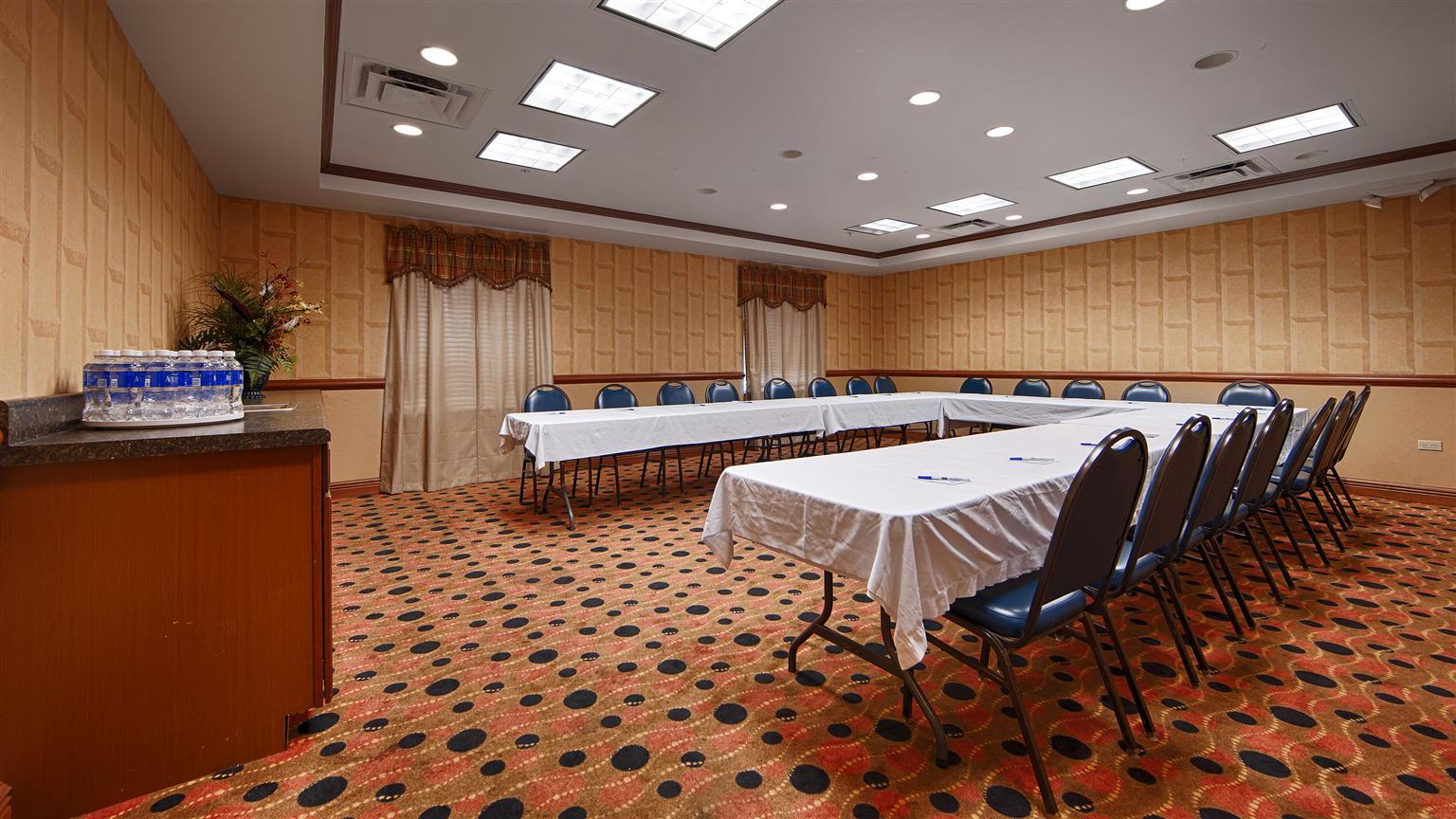 Days Inn & Suites By Wyndham Fort Pierce I-95 Dış mekan fotoğraf