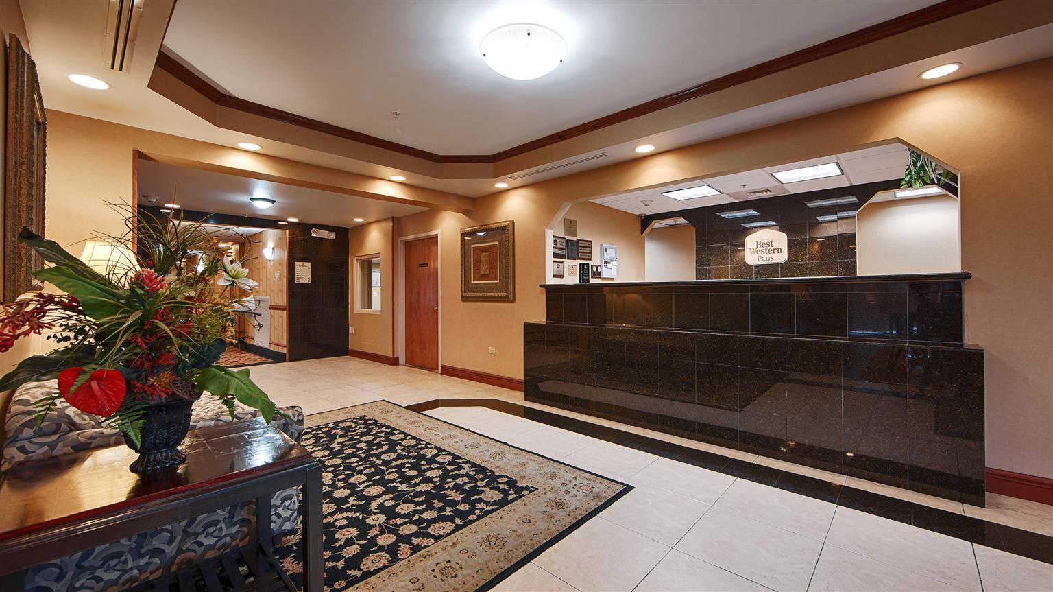 Days Inn & Suites By Wyndham Fort Pierce I-95 Dış mekan fotoğraf